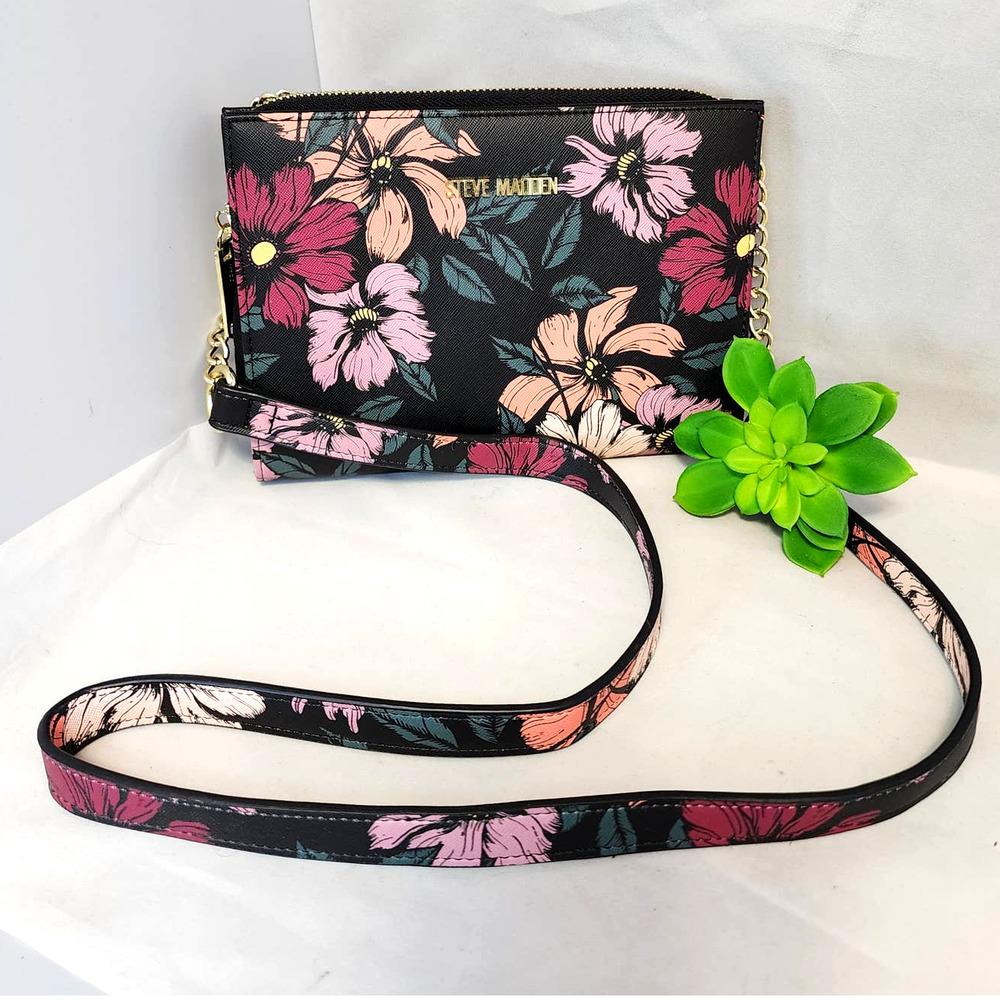 Steve Madden Black Floral Crossbody Bag 8.25"L x 6.25"H x 4.5"D; Chain-Strap 25"